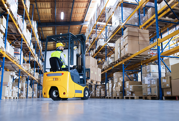 Maximizing Efficiency: The Importance of Forklift Tracking in Warehouse Operations